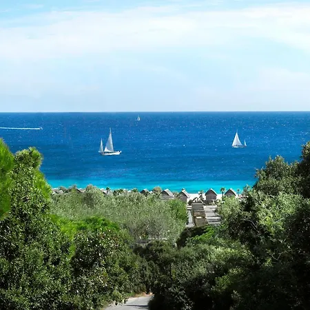 Semesteranläggning (resort) Kon Tiki *